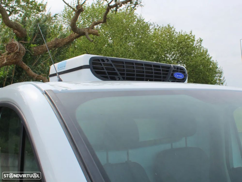 Opel Vivaro CDTI  Isotermica Frio com IVA de 2016 - 13