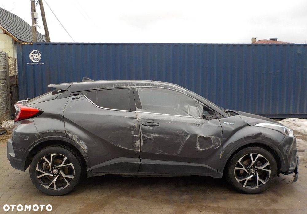 Toyota C-HR - 15
