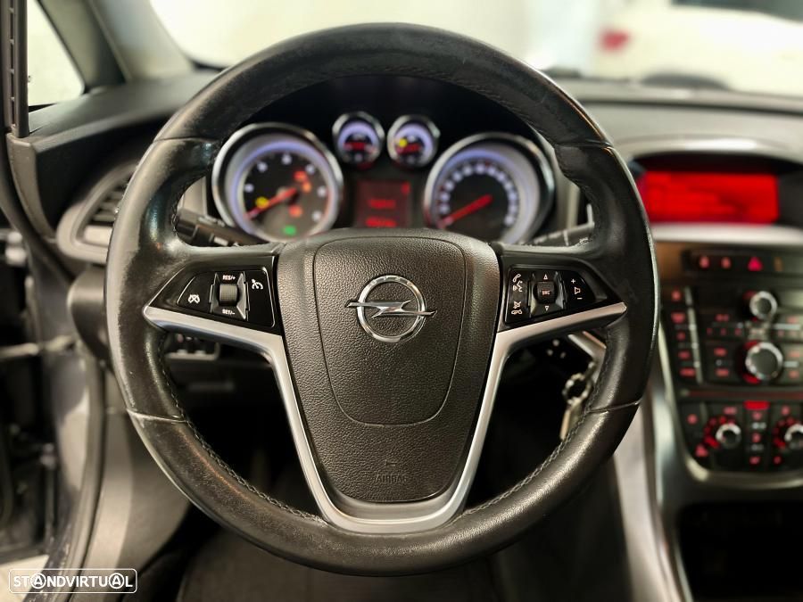 Opel Astra 1.7 CDTi Cosmo - 7