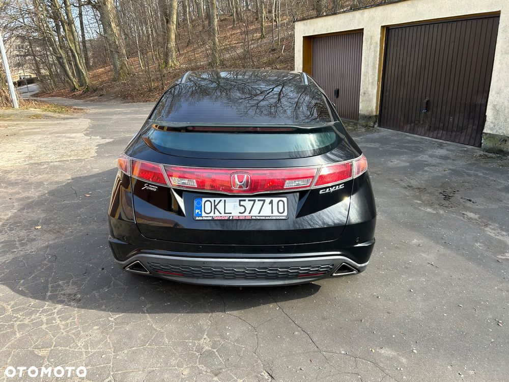 Honda Civic 1.8 Executive - 10