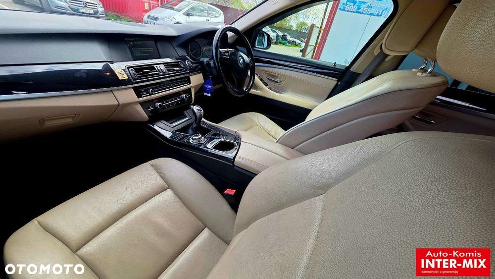 BMW Seria 5 520d - 31