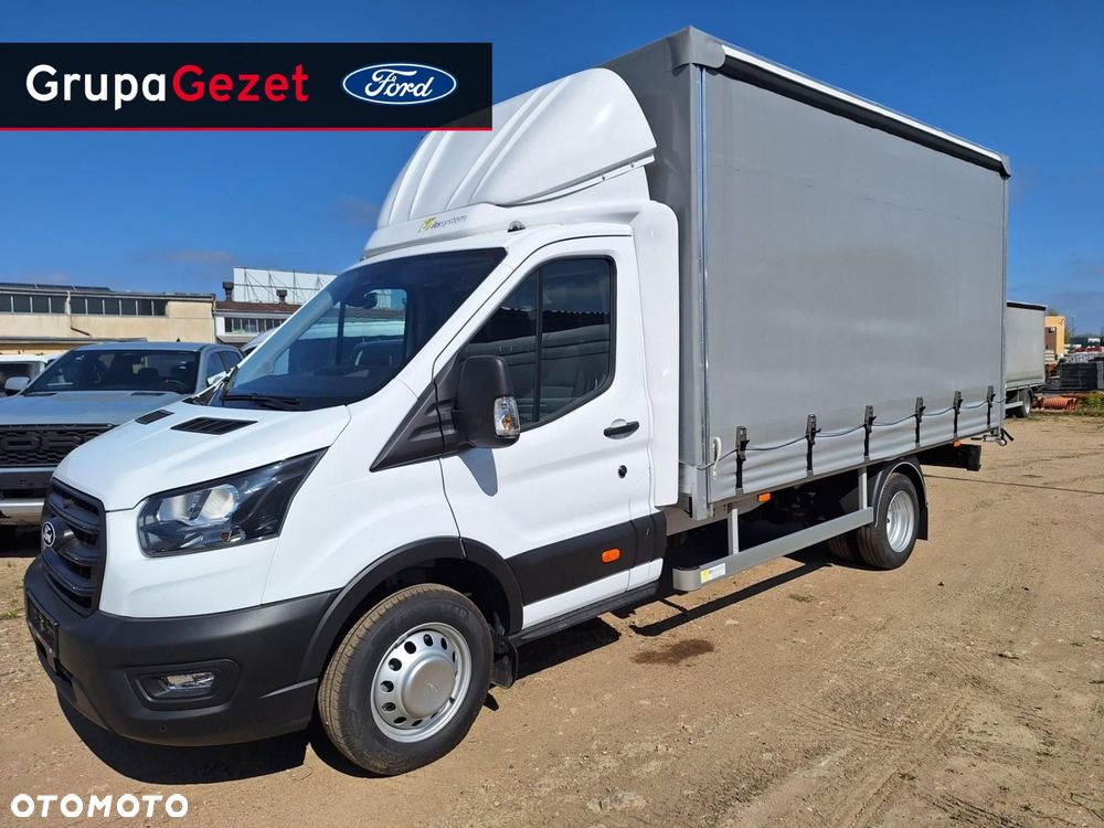 Ford Transit - 1