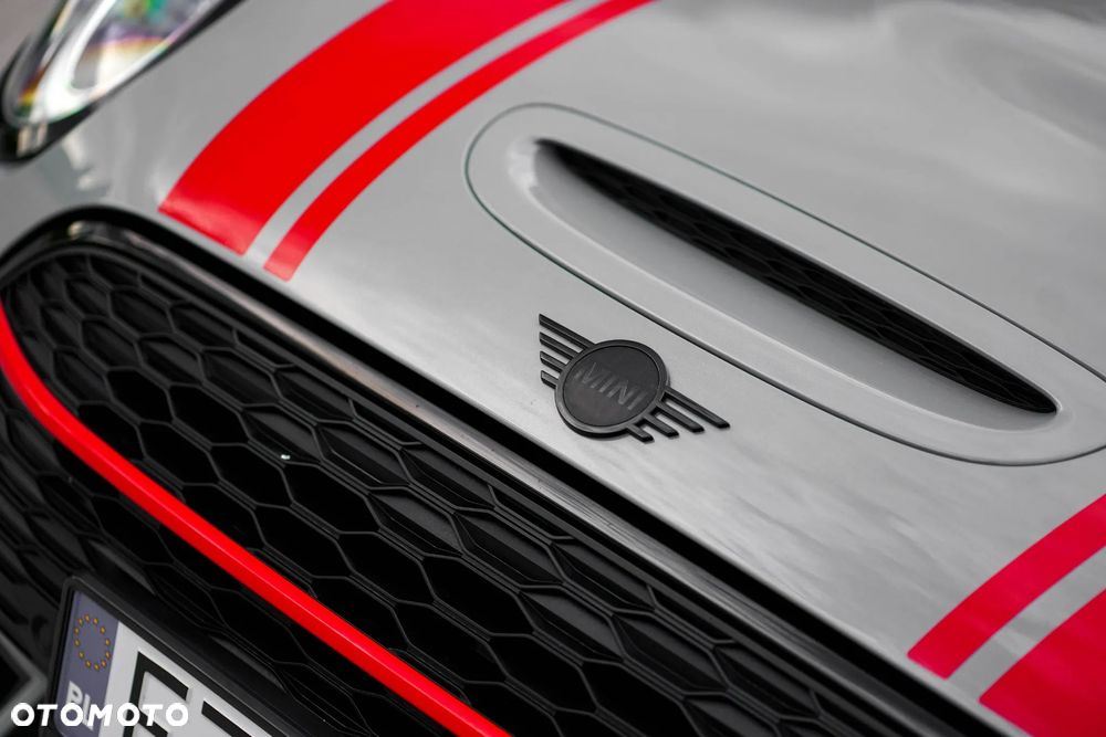 MINI John Cooper Works - 11
