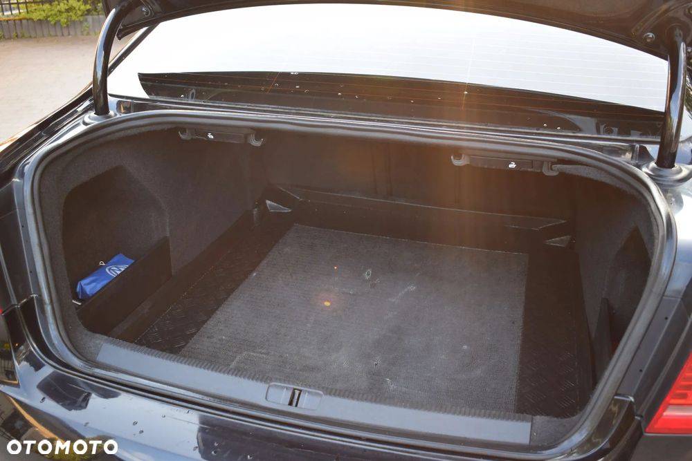 Volkswagen Passat 2.0 TDI Highline DSG - 15