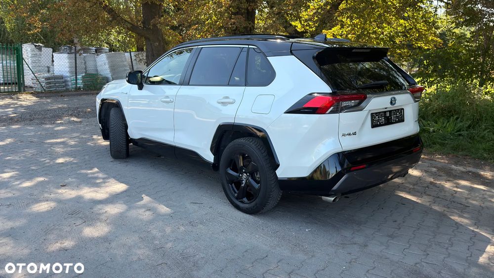 Toyota RAV4 - 3