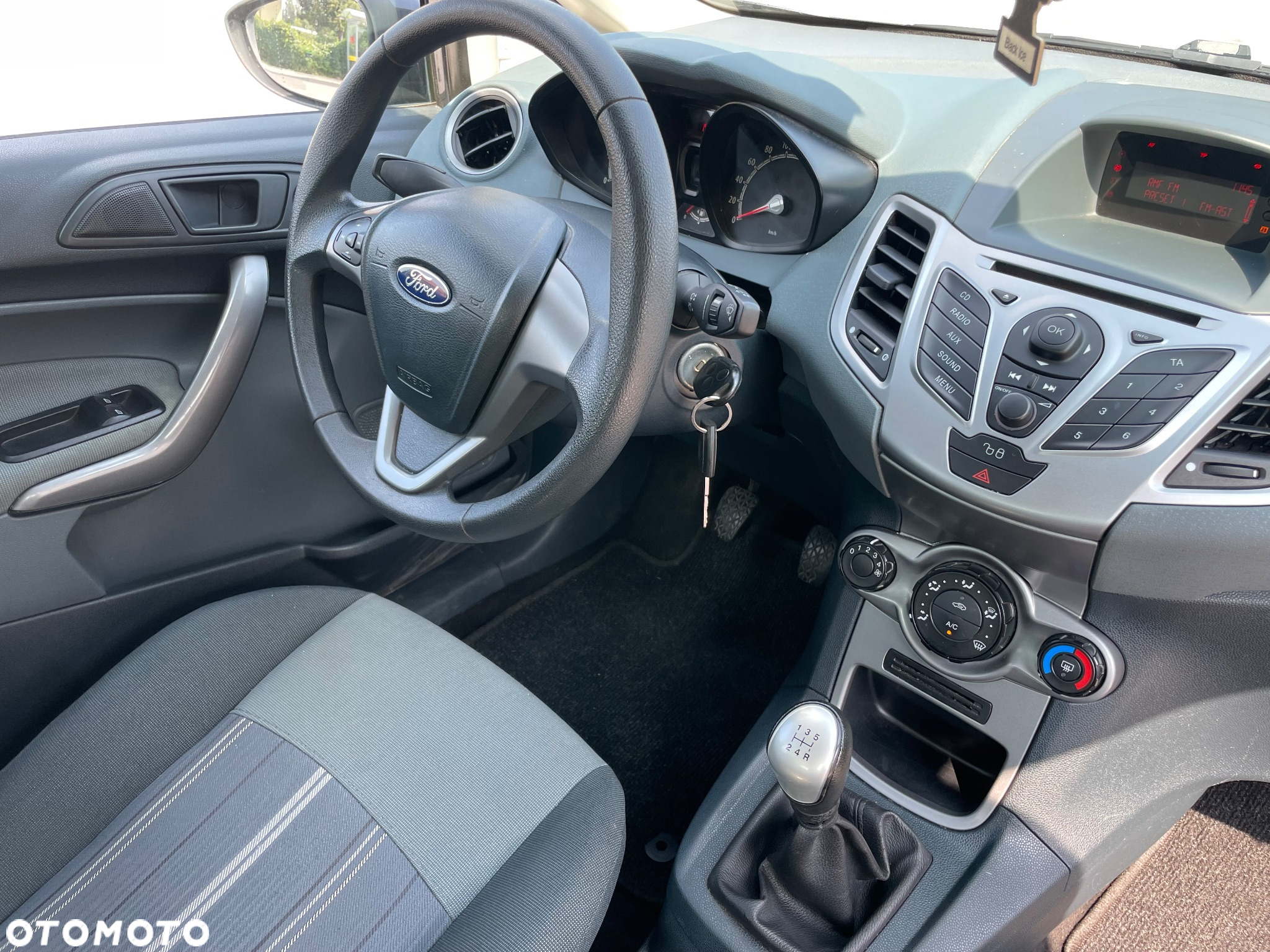 Ford Fiesta 1.25 Ambiente EU5 - 3