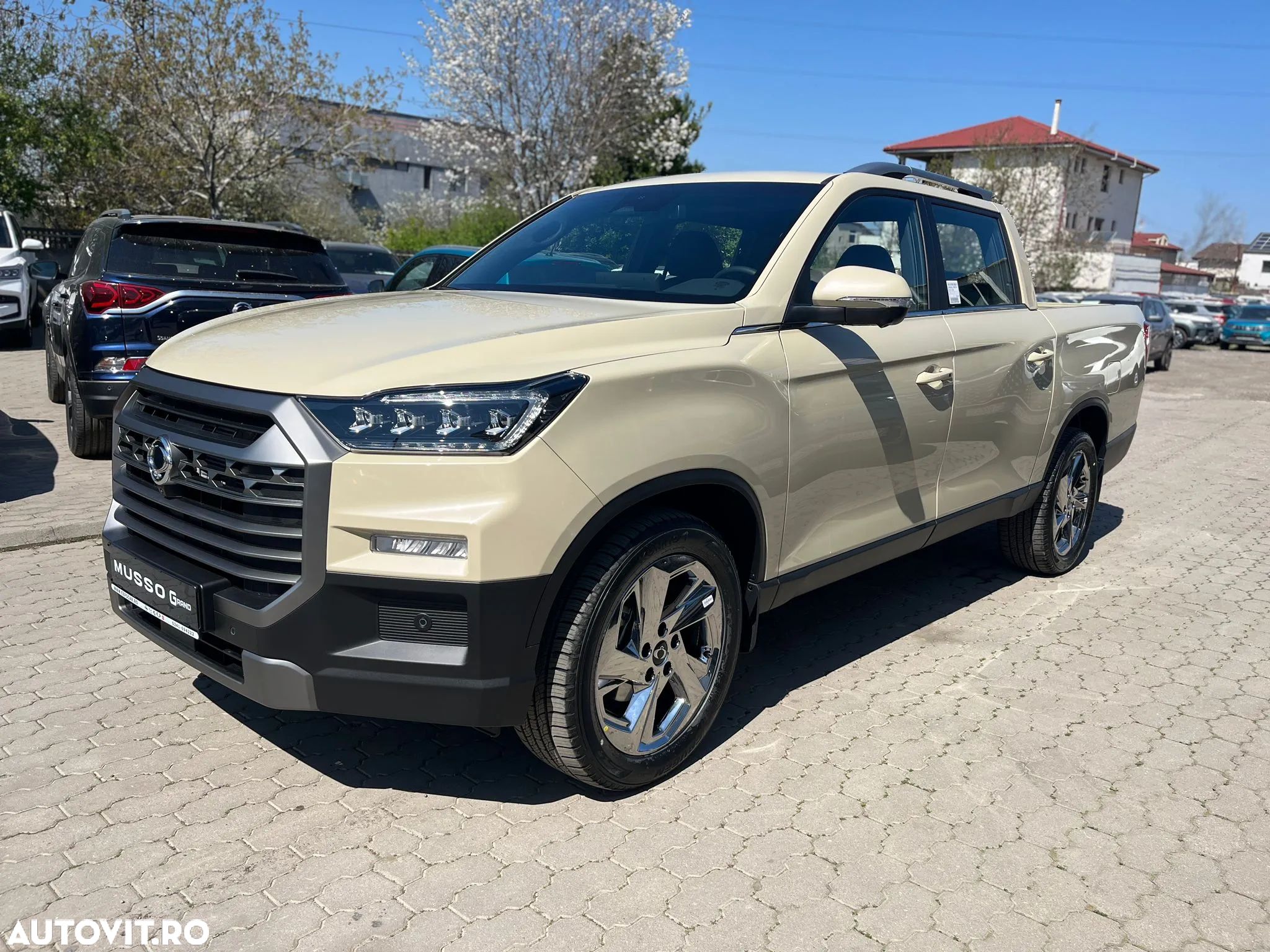 SsangYong MUSSO - 1