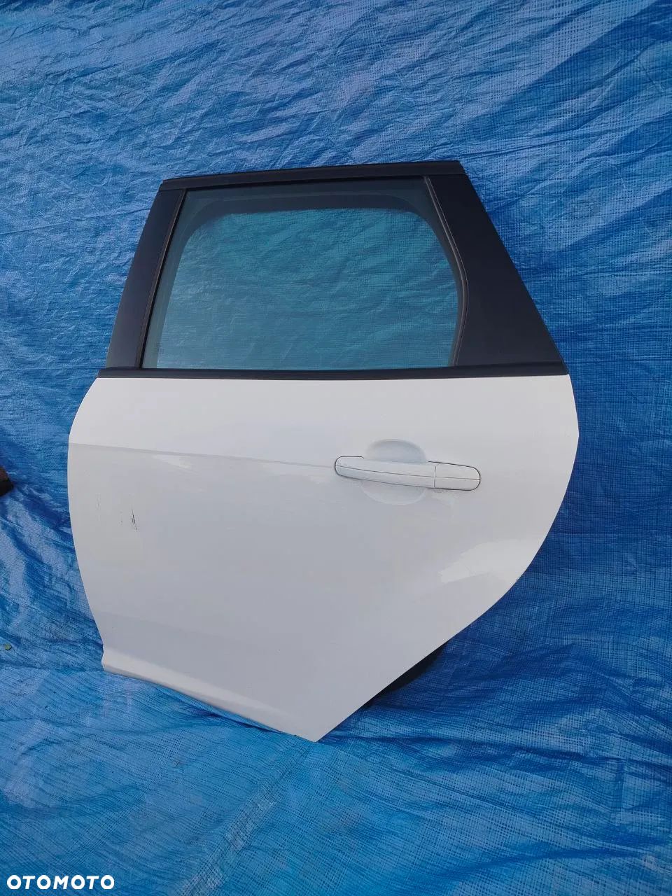 FORD FOCUS MK3 DRZWI LEWE TYŁ TYLNE DYB 5F KOMBI - 1