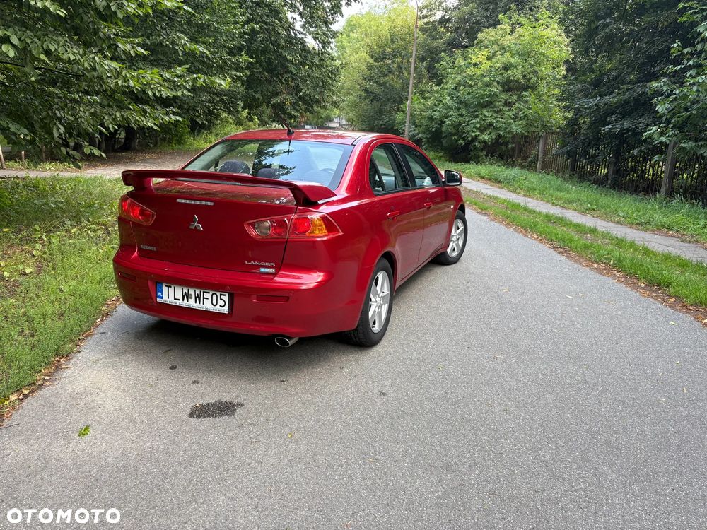 Mitsubishi Lancer 1.8 Invite - 5