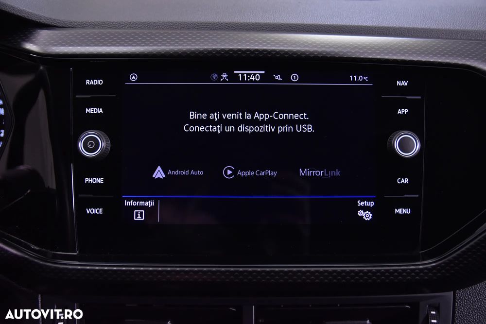 Volkswagen T-Cross - 19