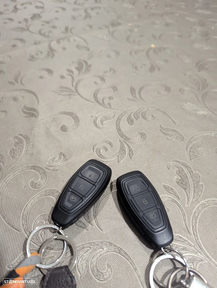 Ford Fiesta - 15