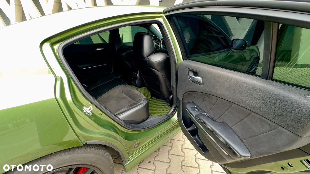 Dodge Charger - 23