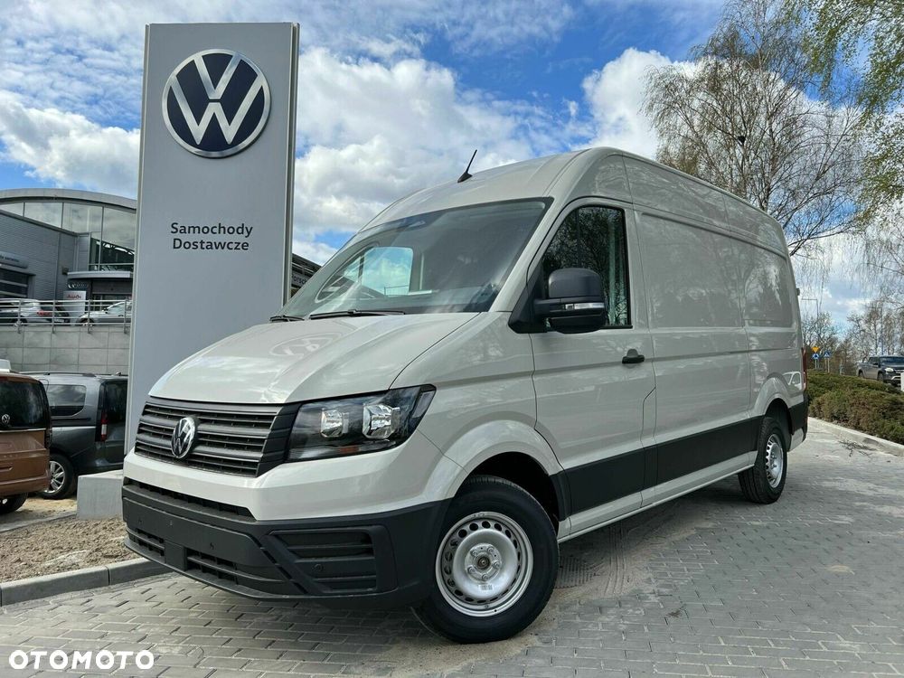 Volkswagen Crafter 35 Furgon z wysokim dachem silnik: 2,0 l EU6 SCR 140 KM / skrzynia biegów: automatyczna 8-biegowa rozstaw osi: 3640 mm