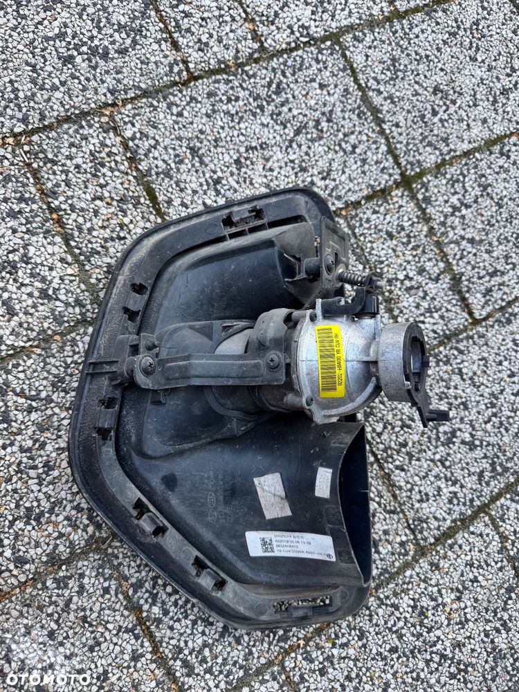 KIA STONIC KRATKA ZDERZAKA PRZOD HALOGEN PRAWY LEWY 86526-H8410 86524H8410 86525-H8410 86523H8410 - 2