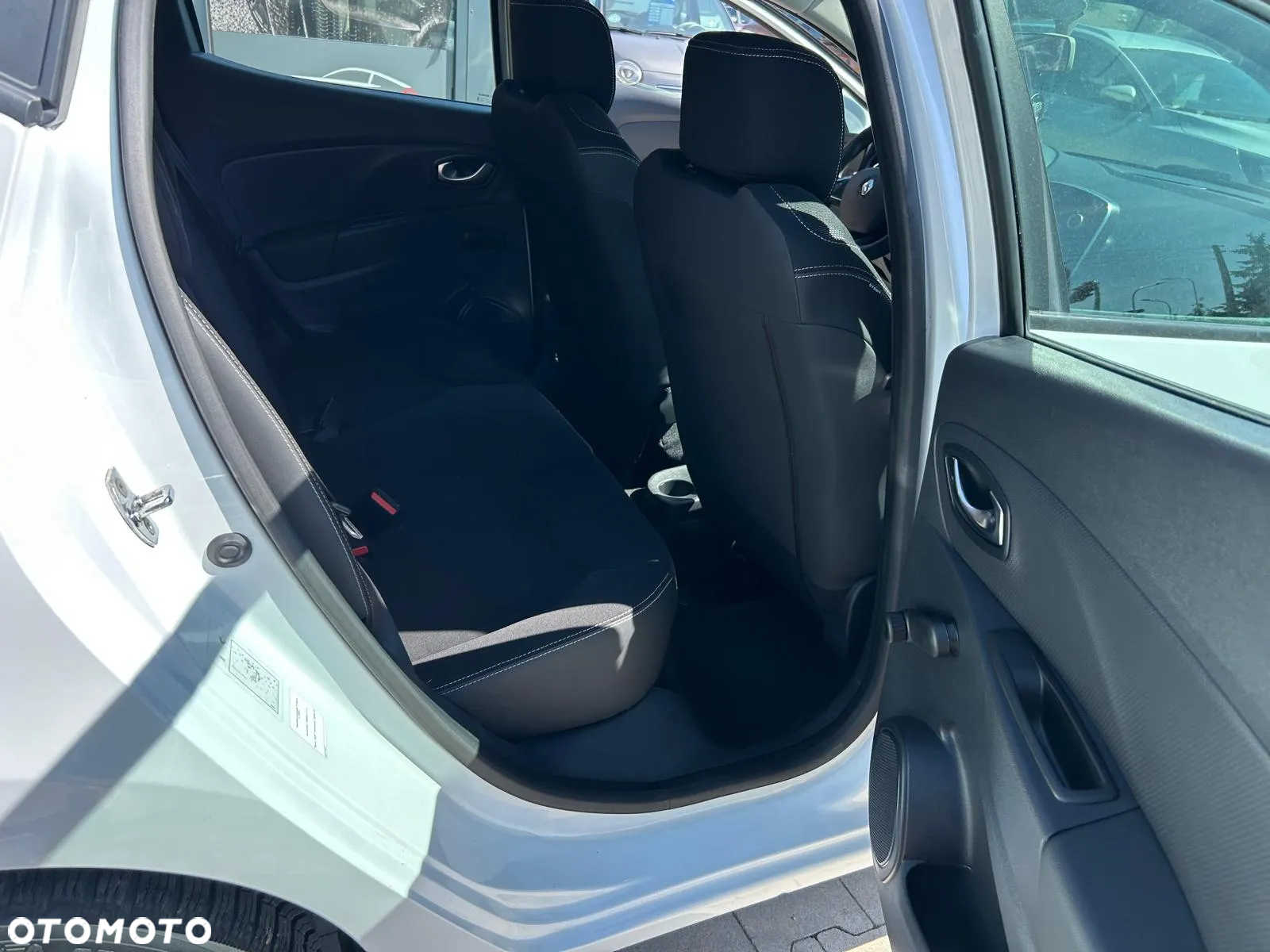 Renault Clio 1.5 dCi Energy Life - 17