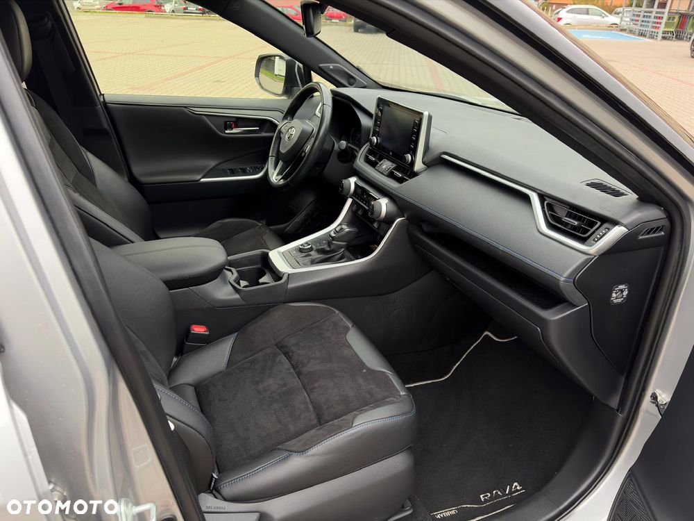 Toyota RAV4 2.5 Hybrid Executive 4x4 - 18