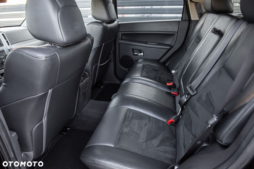 Jeep Grand Cherokee 4.7 4x4 Limited - 23