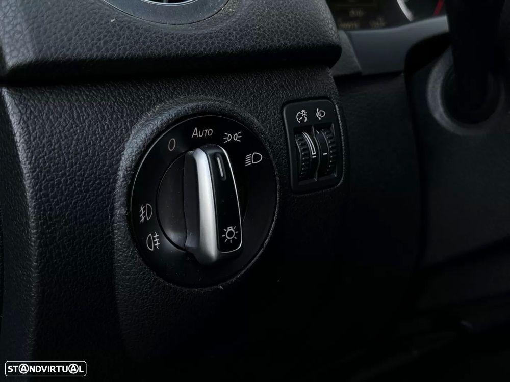 VW Tiguan 2.0 TDi Cup BlueMotion - 22