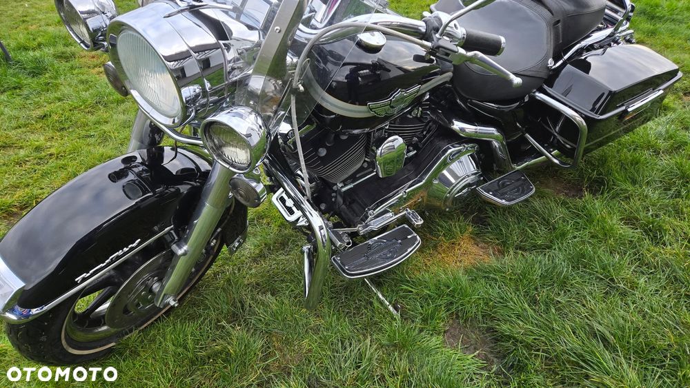 Harley-Davidson Touring Road King - 4