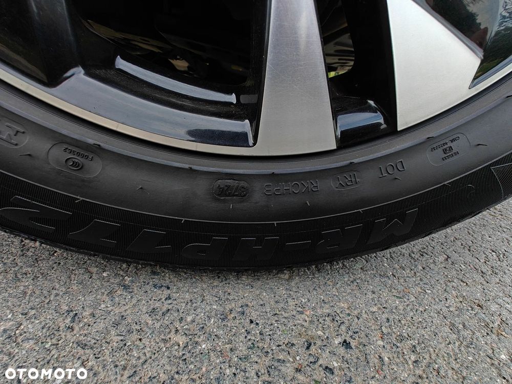 Peugeot 2008 PureTech 130 EAT8 Allure - 18