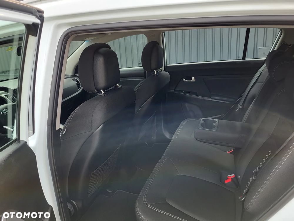 Kia Sportage - 10