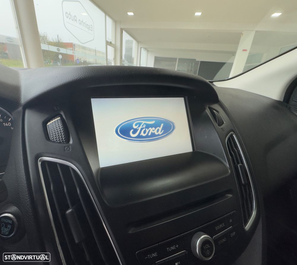 Ford Focus 1.0 SCTi Titanium - 4