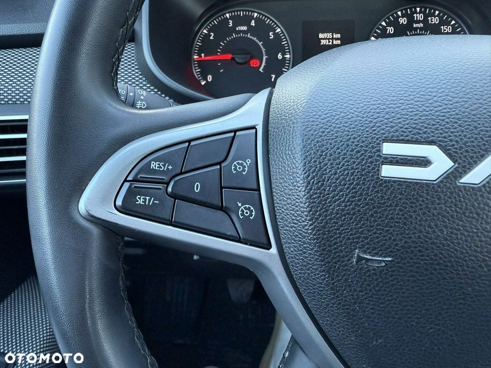 Dacia Sandero - 27