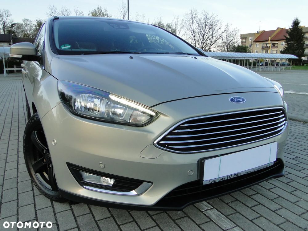 Ford Focus 1.0 EcoBoost STart-Stopp-System TITANIUM X - 35