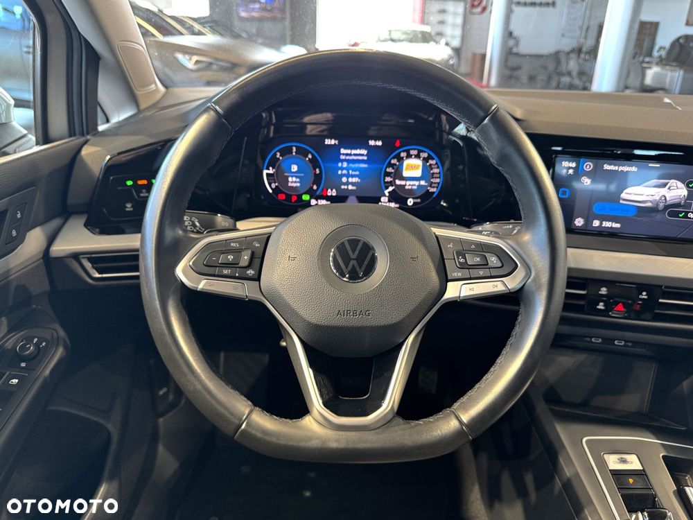 Volkswagen Golf Variant - 15