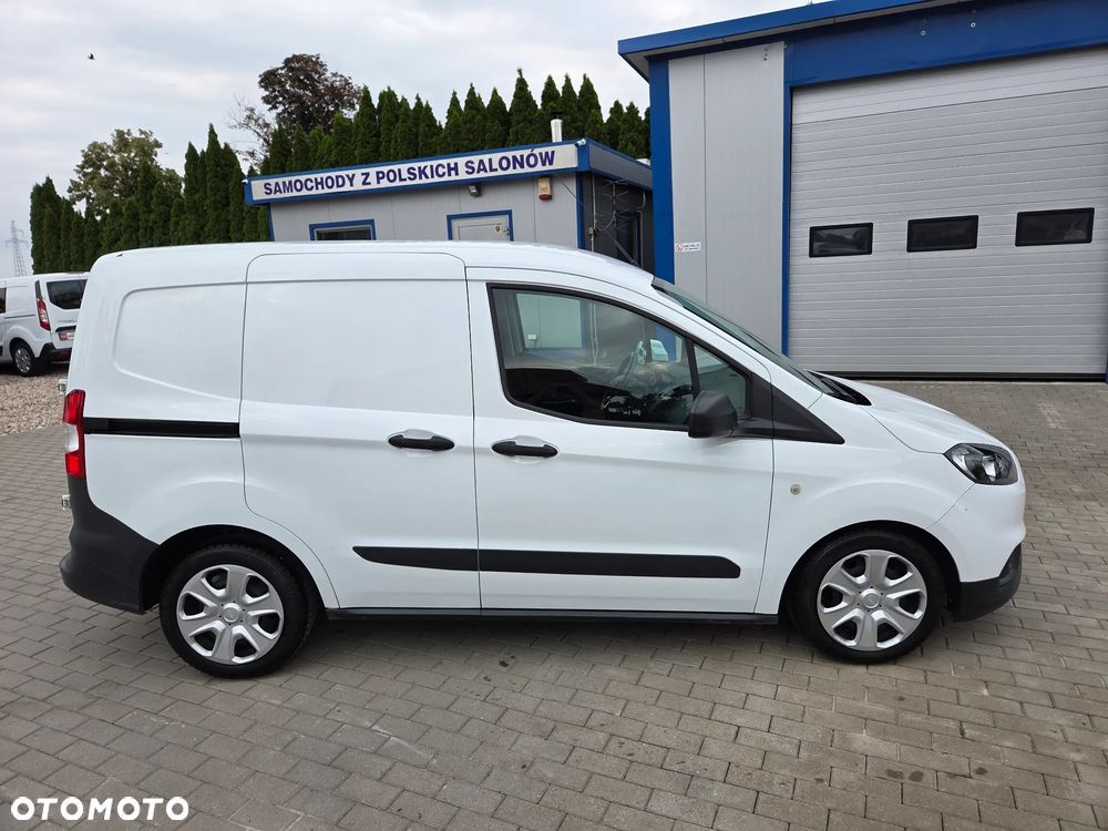 Ford Transit Courier Trend - 2