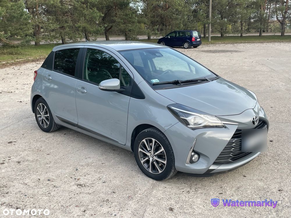 Toyota Yaris 1.5 20th Anniversary - 11
