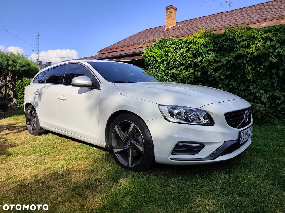 Volvo V60 D3 Drive-E R-Design Momentum - 6