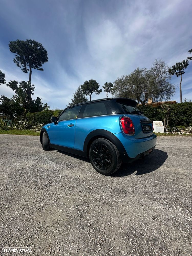 MINI 3 Portas Cooper Auto - 4