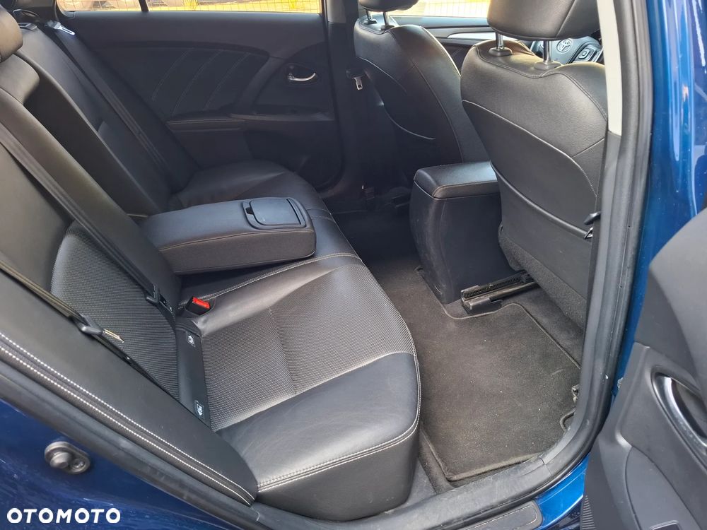 Toyota Avensis 2.0 D-4D Prestige - 7