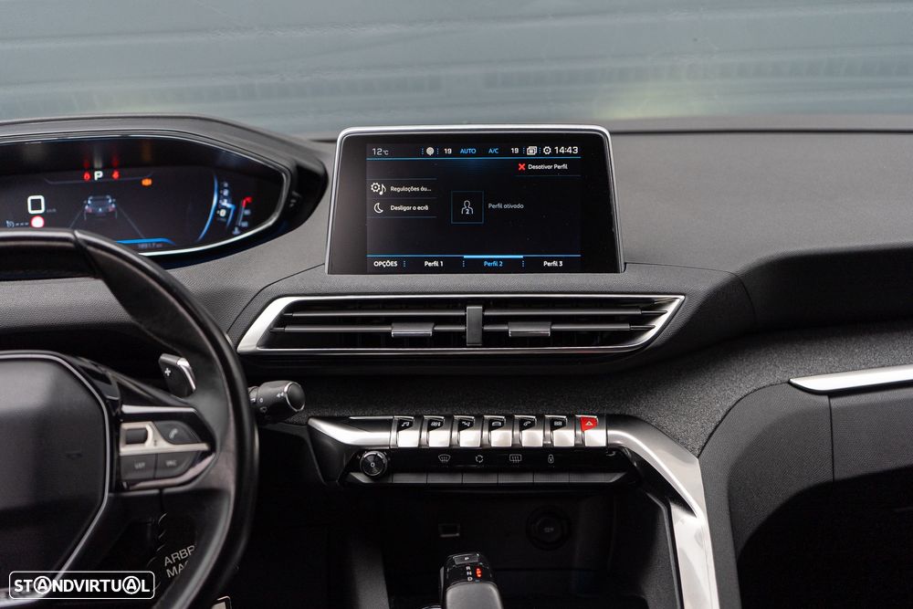 Peugeot 3008 PureTech 130 Stop & Start GPF EAT8 Allure - 15