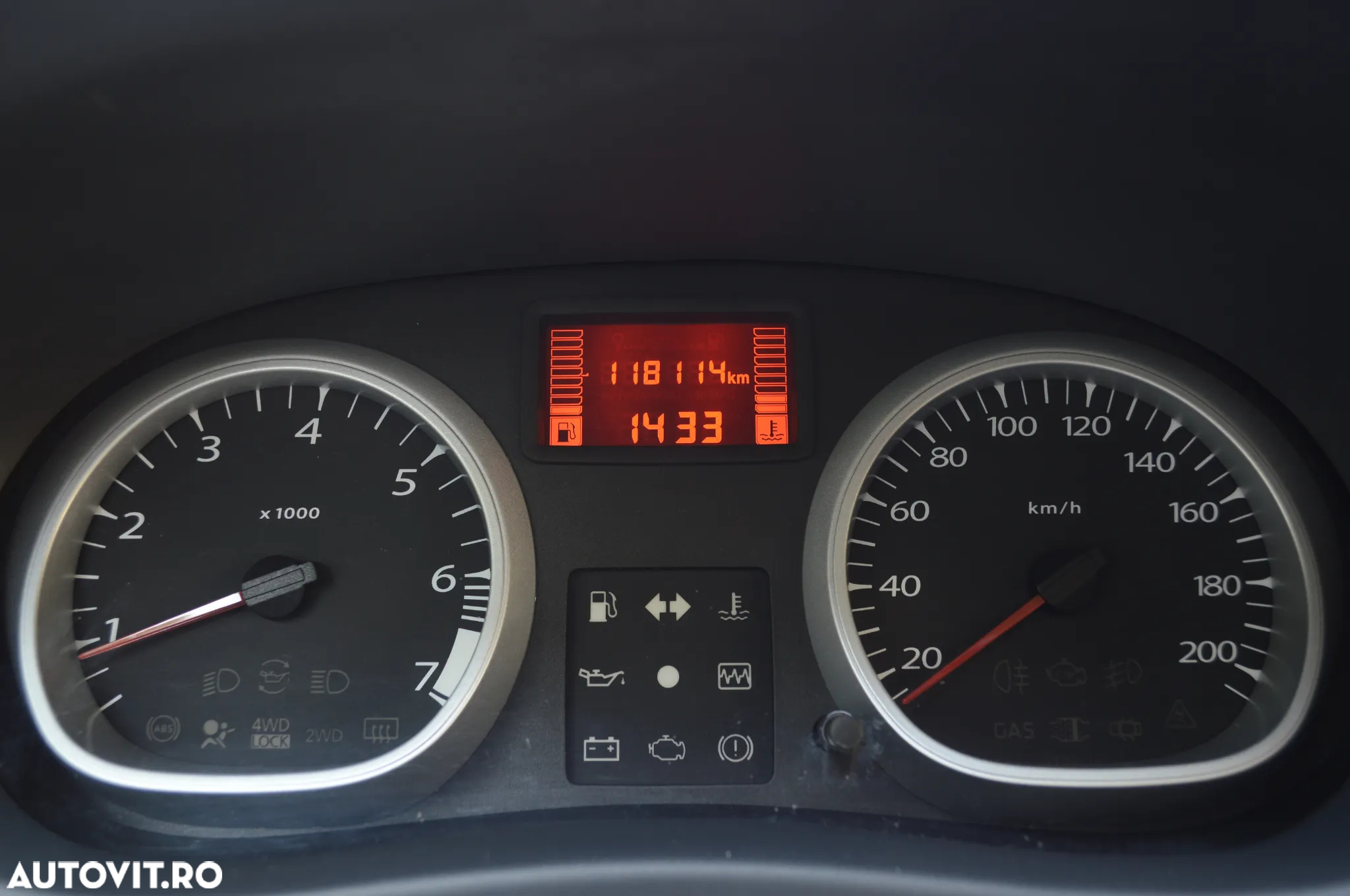 Dacia Duster 1.6 4x2 Laureate - 5