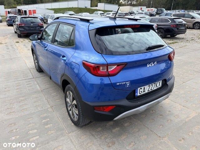 Kia Stonic - 4