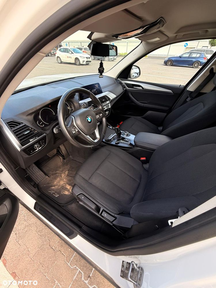 BMW X3 xDrive20i - 7
