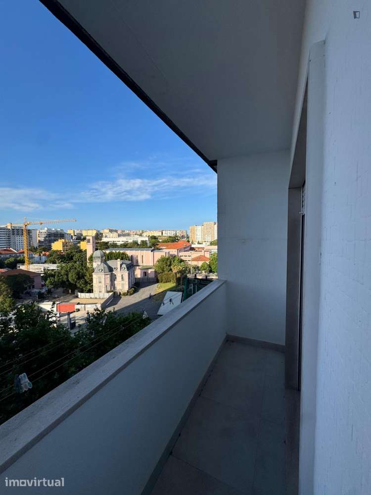 Quarto - localizado em Lumiar Lisbon - Grande imagem: 4/15