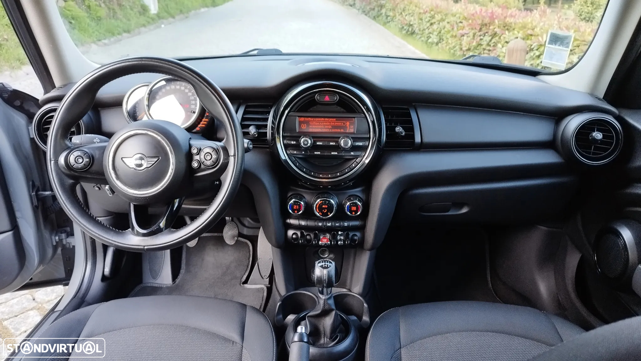 MINI 5 Portas One - 19