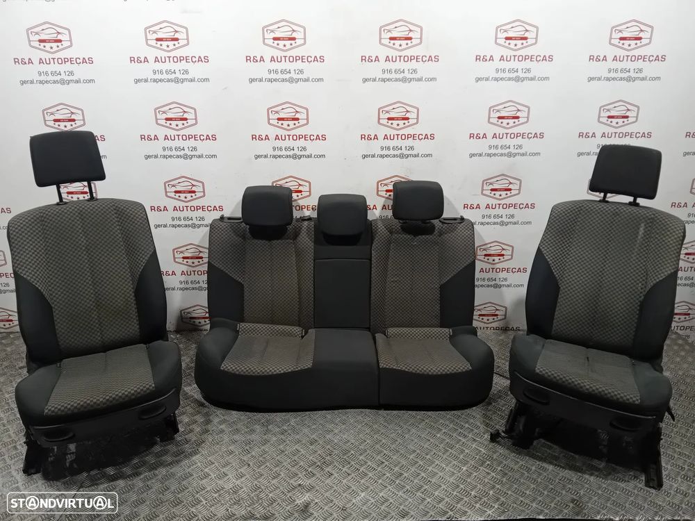 Conjunto de Bancos Renault Megane II em Tecido Original - 1