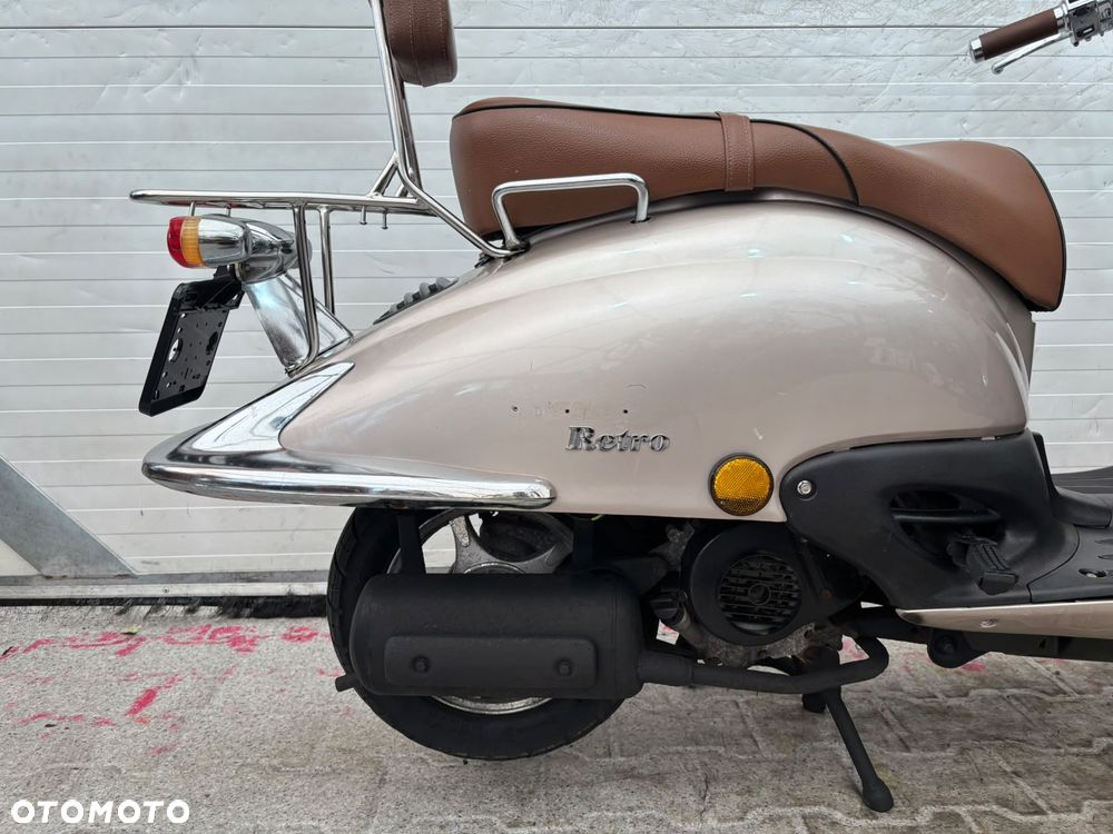 AGM Retro 50 - 22