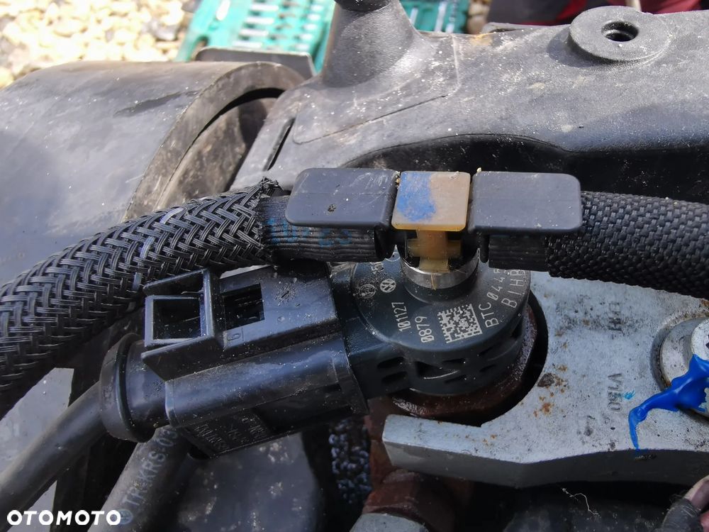 Wtryskiwacz AA03L130277J VW - 1