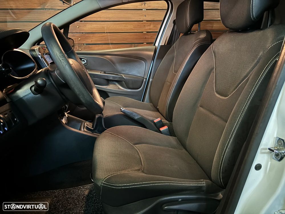 Renault Clio 0.9 TCE Dynamique S - 8