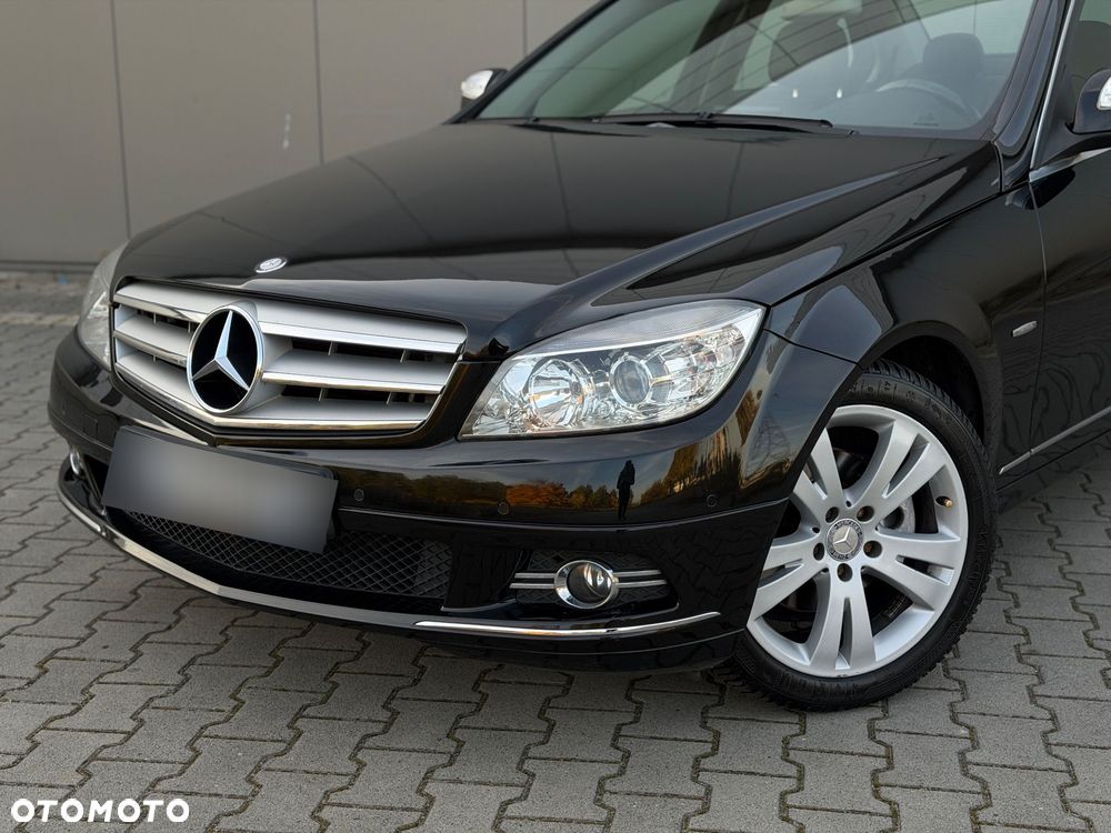 Mercedes-Benz Klasa C 220 CDI DPF Automatik Avantgarde - 15