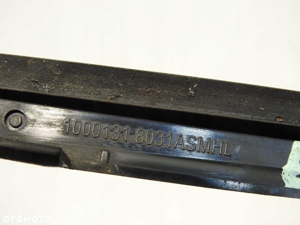 LISTWA SZYBY CZOŁOWEJ LEWA SUZUKI SWIFT IV LIFT - 5