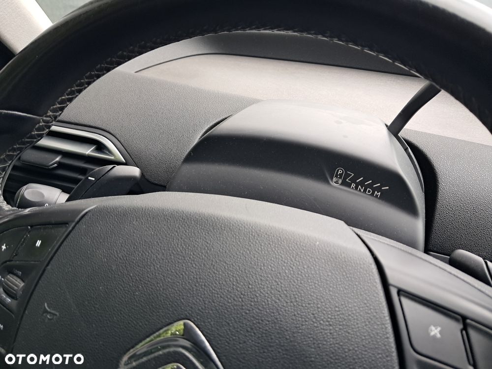 Citroën C4 Grand Picasso - 16