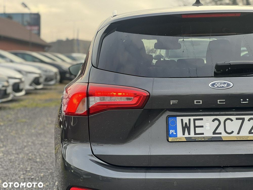 Ford Focus 1.0 EcoBoost Trend - 10