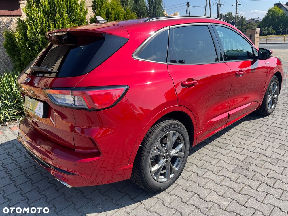 Ford Kuga 1.5 EcoBoost ST-LINE - 3