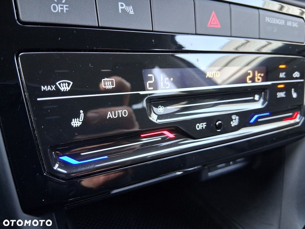 Volkswagen T-Cross 1.0 TSI Life DSG - 21